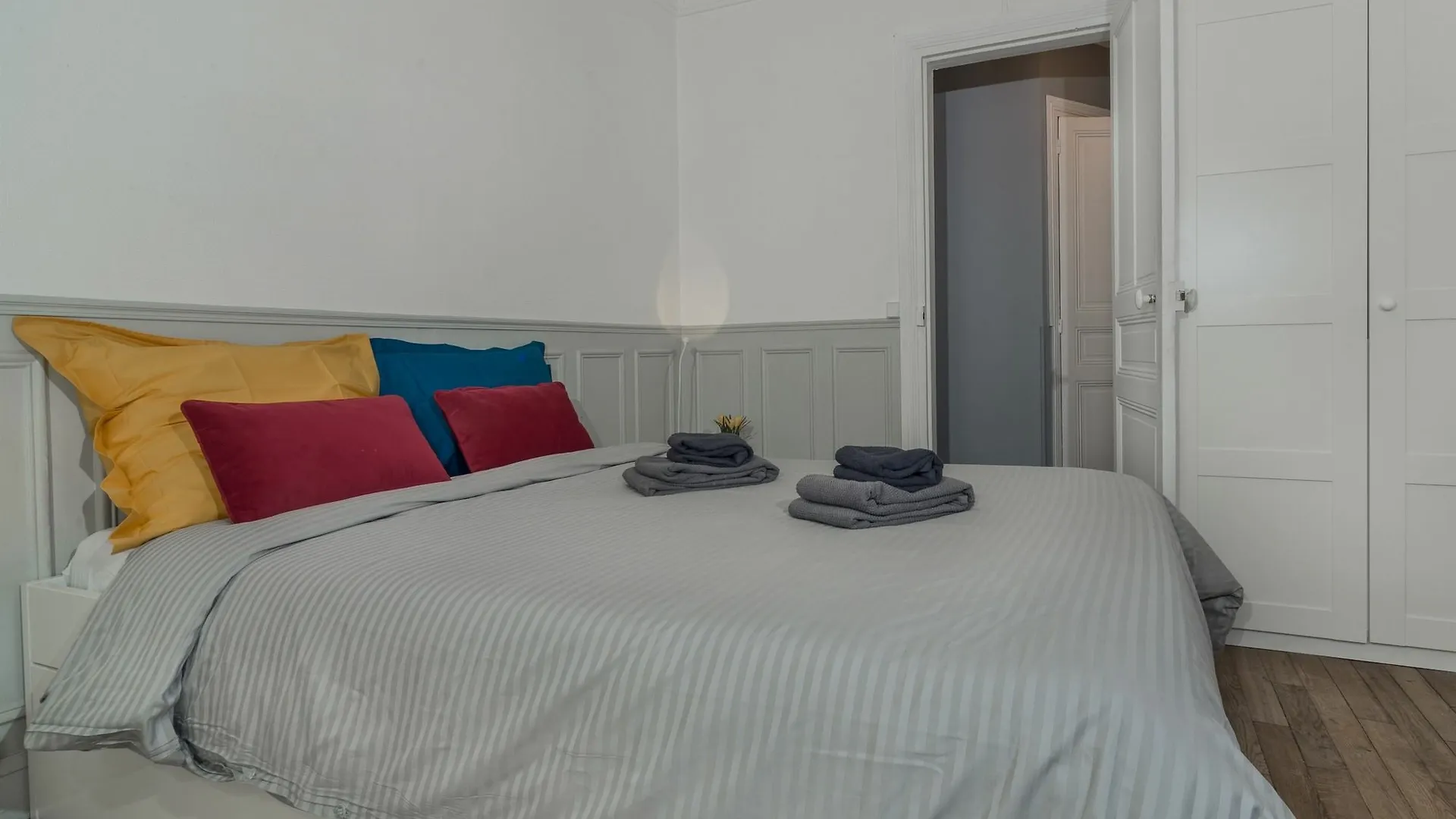 Apartment Championnet - *